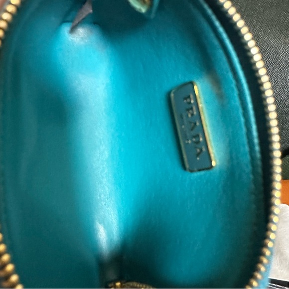 Prada Key Zip Pouch Made in Italy Authentic - Picture 13 of 16